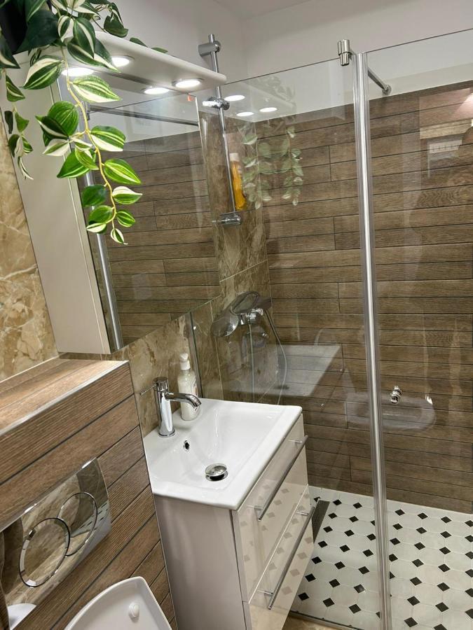 Alex Apartament Central บูคาเรสต์ ภายนอก รูปภาพ